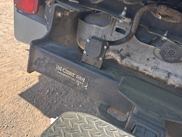 2019-ford-f350-xl-image-14