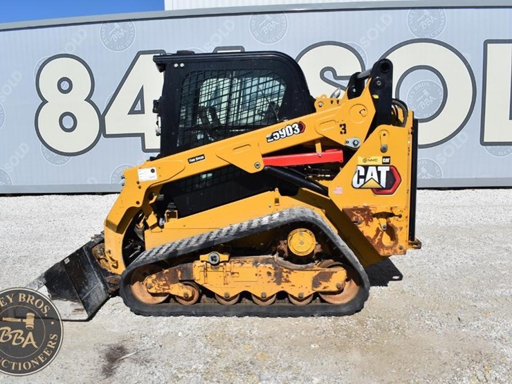 2023-caterpillar-259d3-image-12