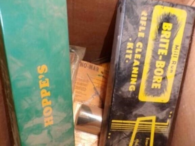 2-boxes-of-misc.-items-image-3