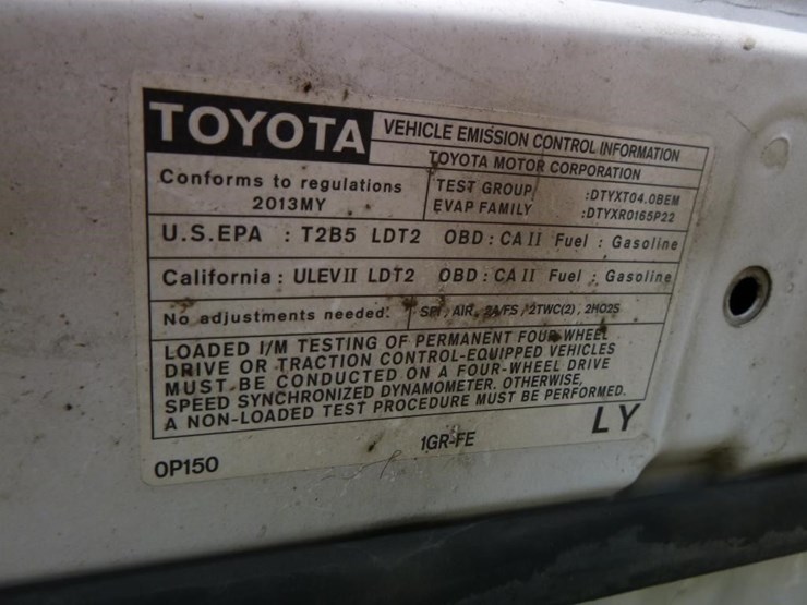 2013-toyota-tacoma-image-31