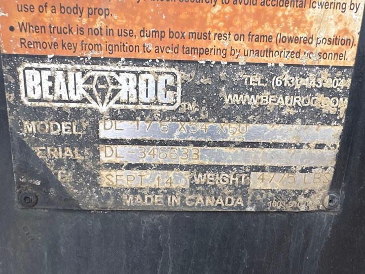 2015-caterpillar-ct660l-image-10