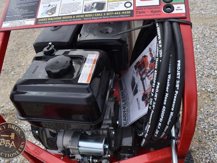 magnum-4000-hot-water-pressure-washer-42636-image-7