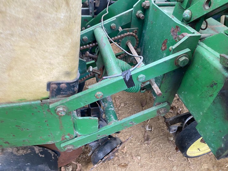 john-deere-7000-image-9