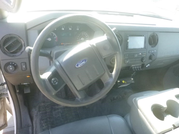 2013-ford-f250-image-13