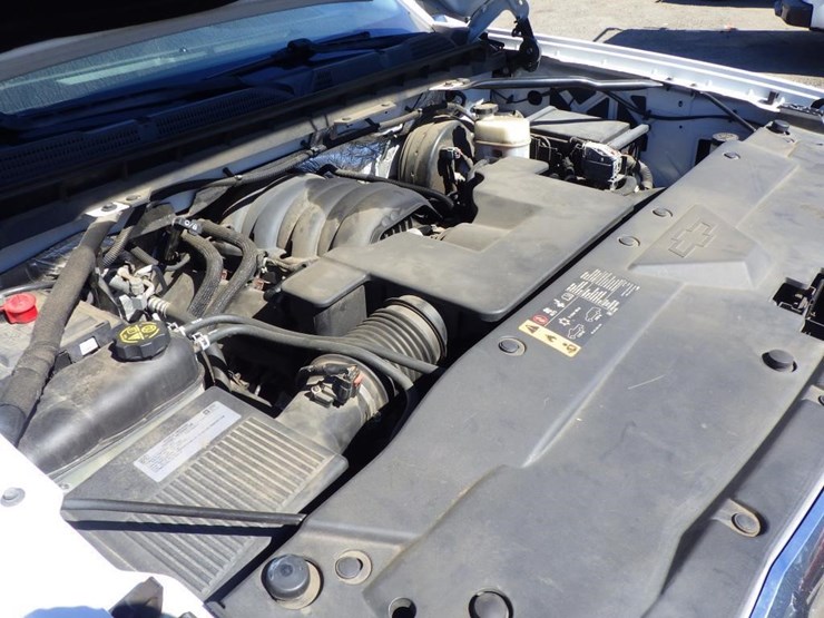 2017-chevrolet-1500-image-11