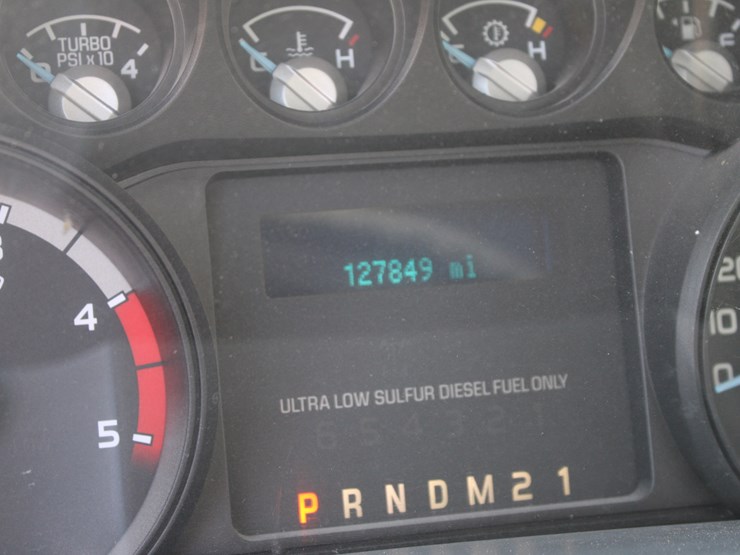 2013-ford-f550-image-9