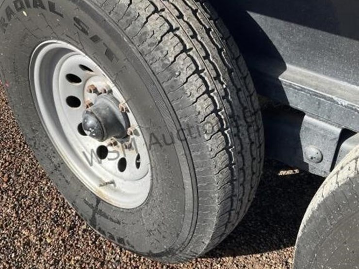 2005-advantage-tt16-10aa-restroom-trailer-image-9