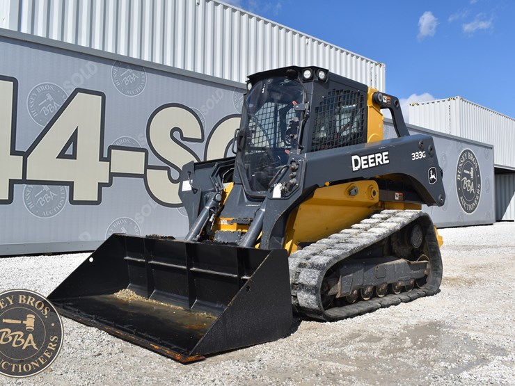 2020-deere-333g-image-5