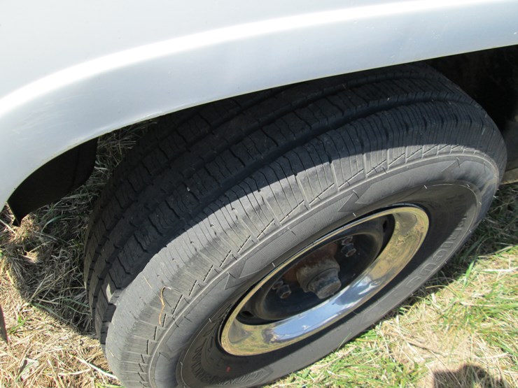 1999-dodge-2500-image-24