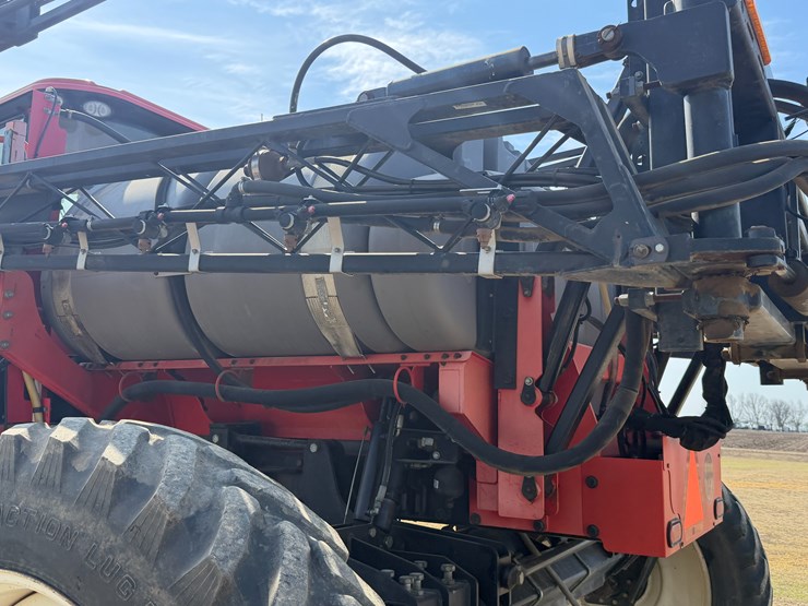 2011-apache-as1020-image-6