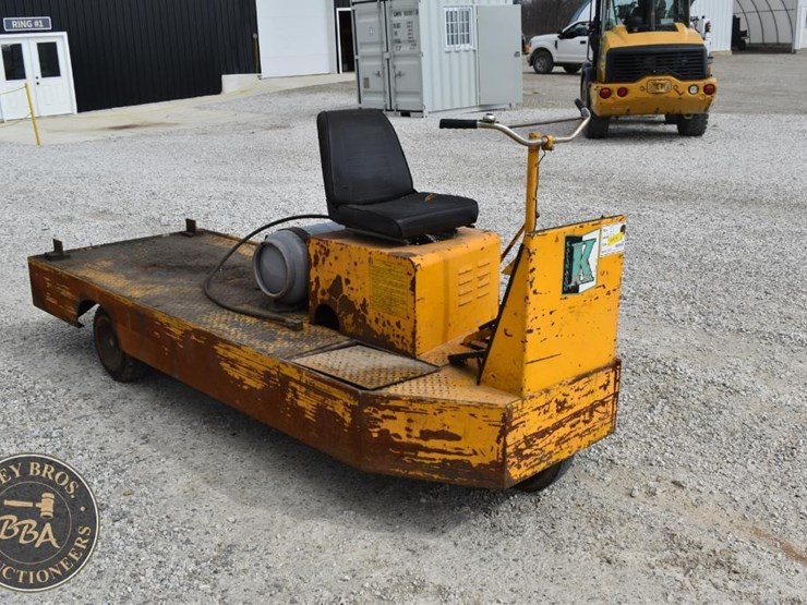 1996-united-tractor-2500bl-42652-image-15