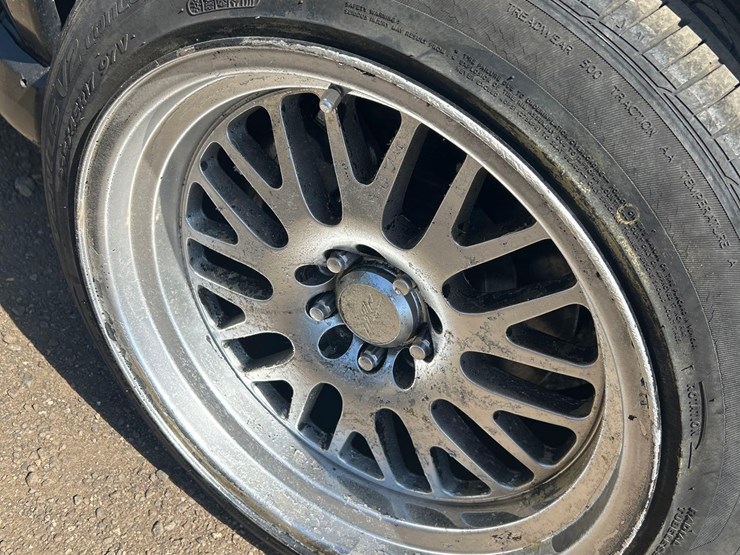 2004-subaru-impreza-awd-sedan-image-10