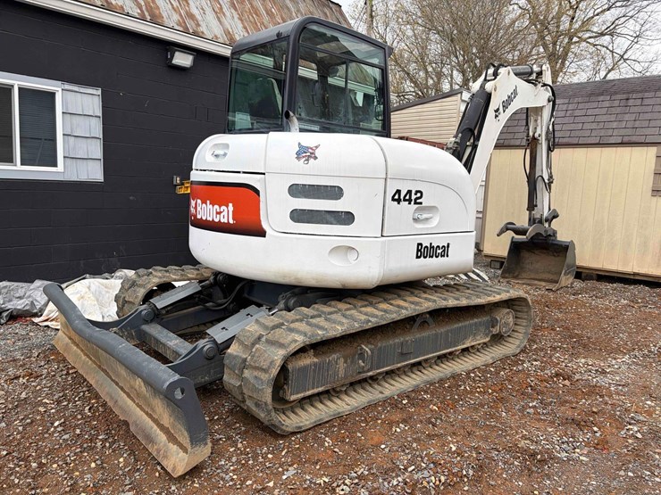 bobcat-442-image-2