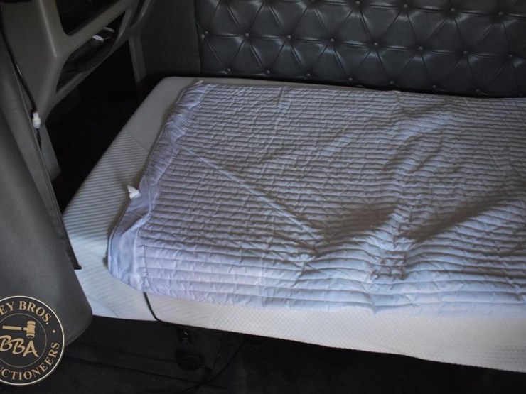 1998-international-9300-image-59