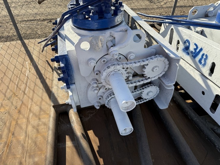 6-reedy-3m-2-3/8-dbl-manual-blowout-preventer,-charted-image-2