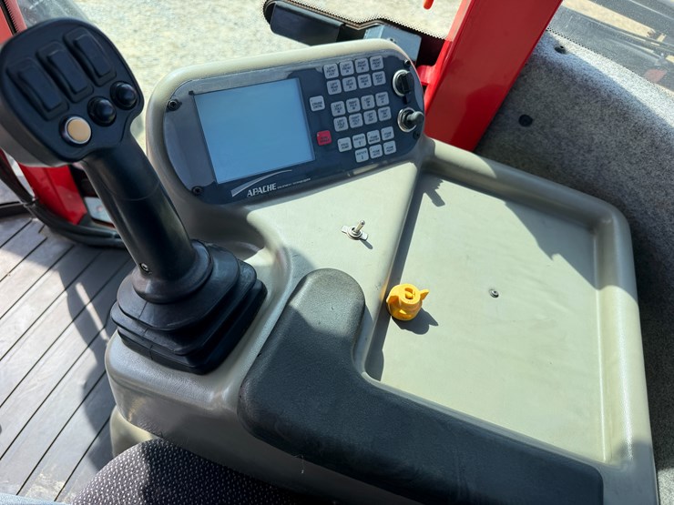 2011-apache-as1020-image-112