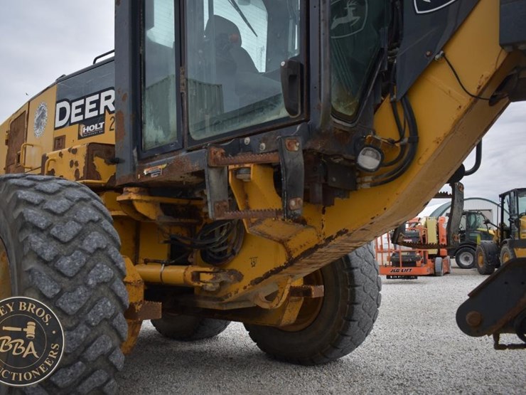 2007-deere-672d-image-43