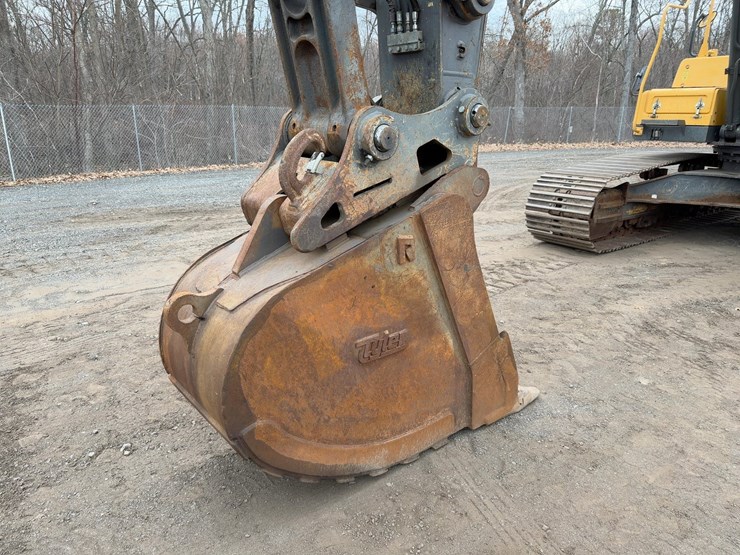 2013-volvo-ec300dl-image-13