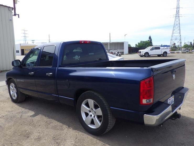 2005-dodge-ram-1500-image-4