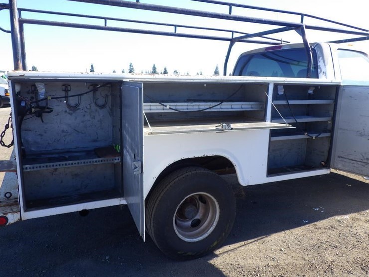 1996-dodge-ram-3500-image-9