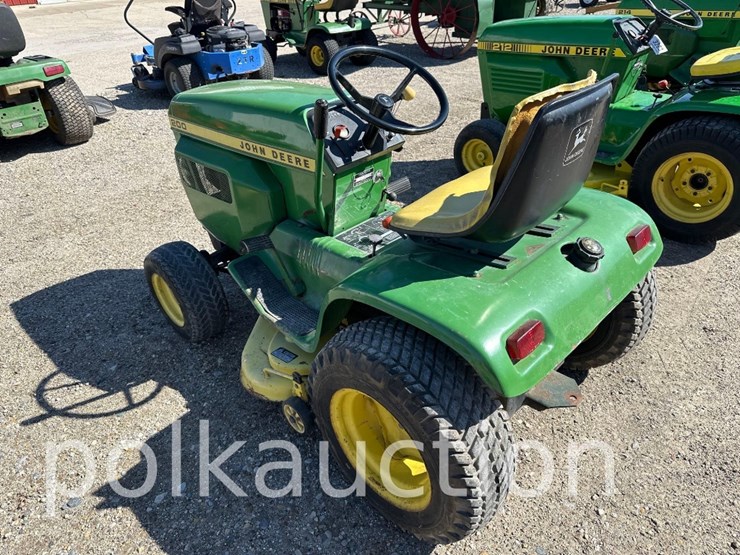 john-deere-200-image-4