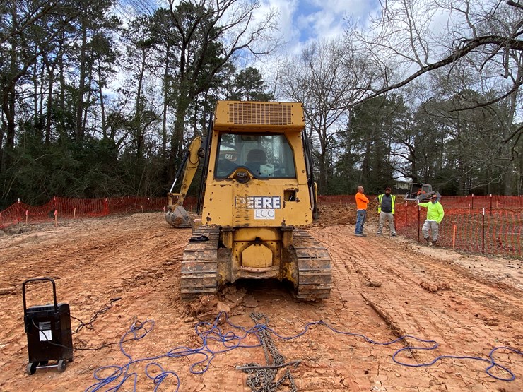 2004-deere-550h-image-5