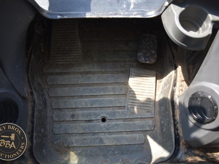 2019-caterpillar-299d3-xe-image-45