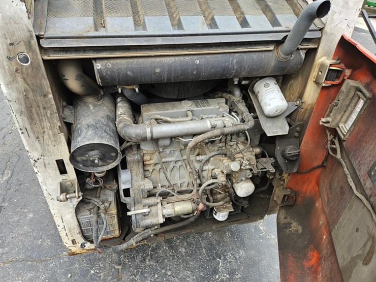 bobcat-s130-image-16