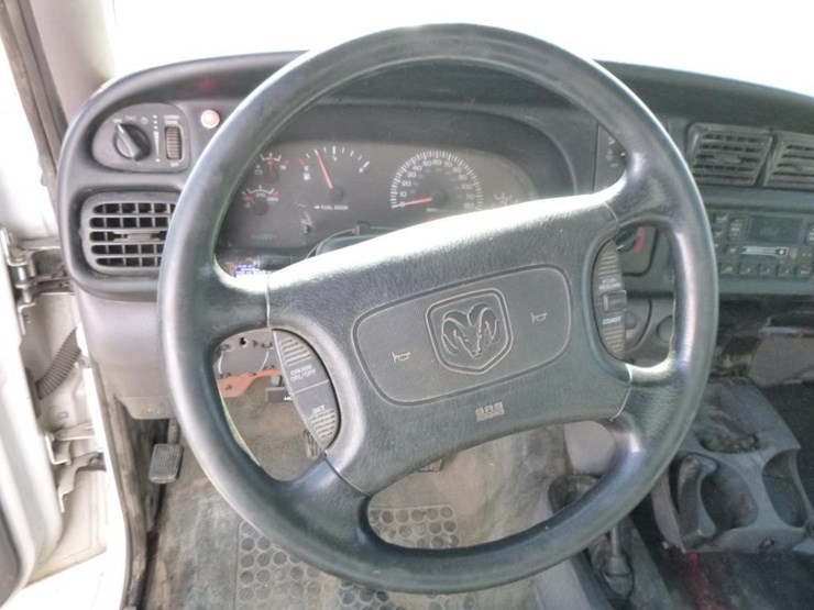 1999-dodge-ram-3500-image-11