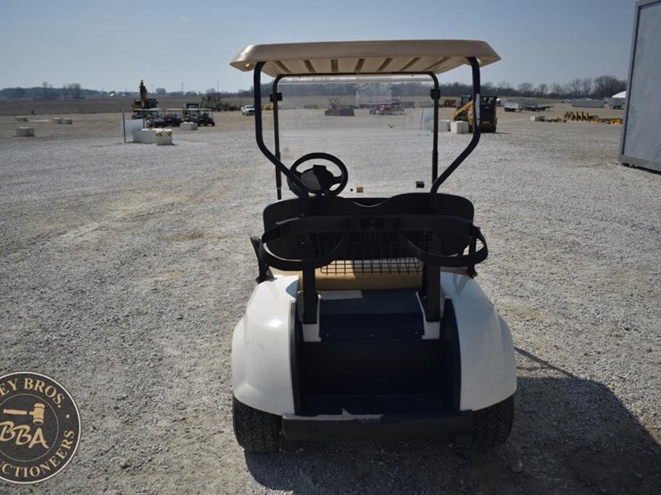 2020-e-z-go-txt-42720-image-4