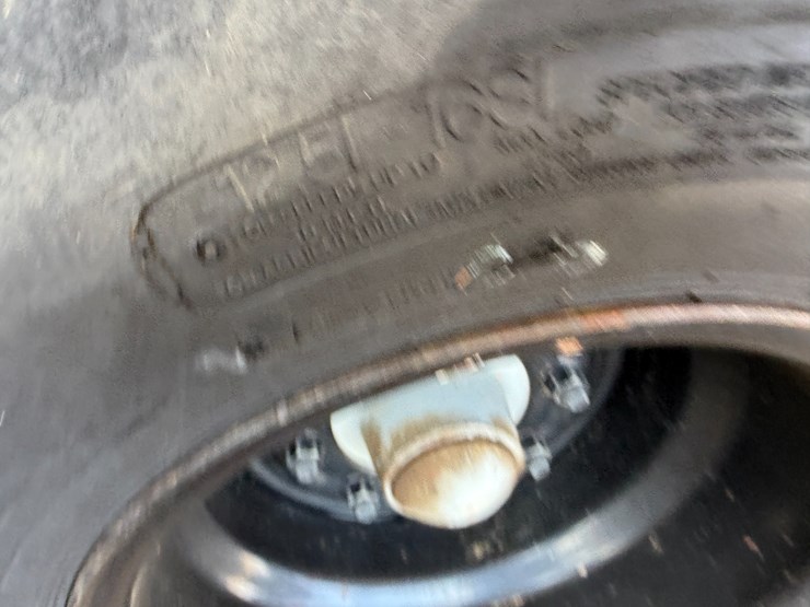 #40296-•-1600gal-t/a-nurse-trailer-image-14