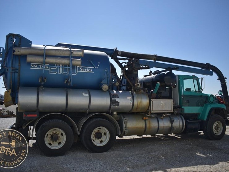 1996-ford-lnt8000-image-13