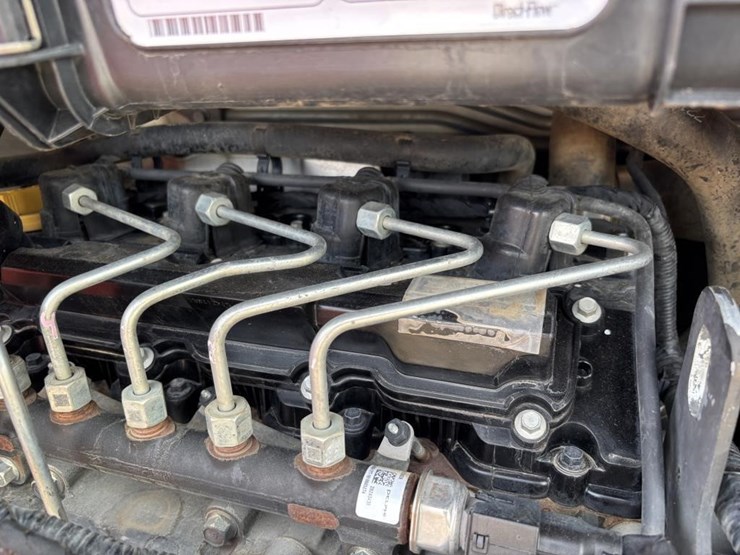 2017-bobcat-t650-image-44