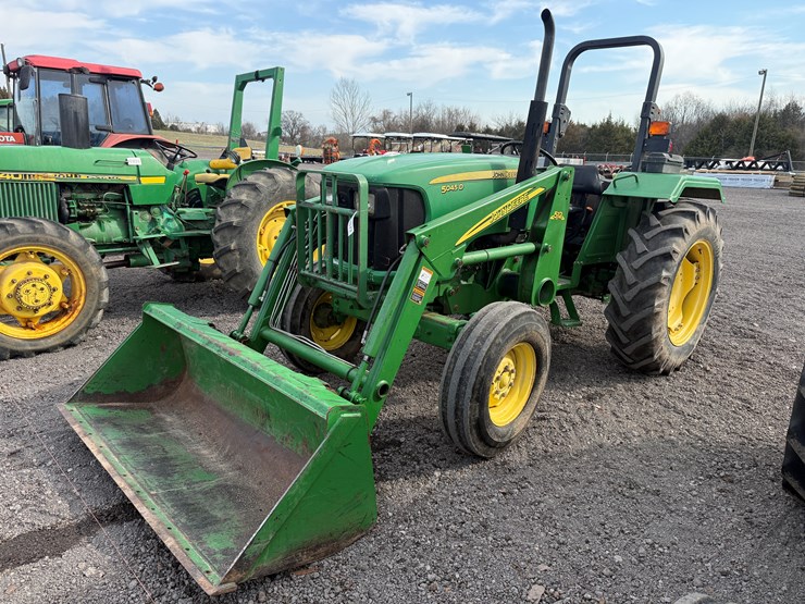 john-deere-5045d-image-1