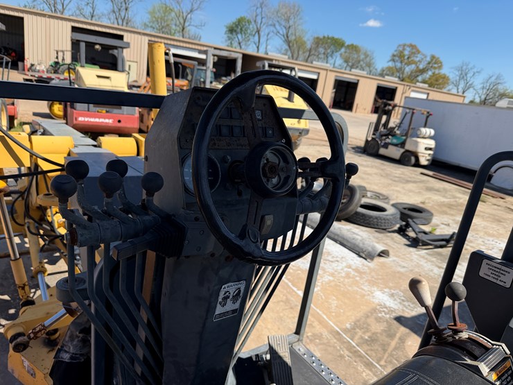 2004-volvo-g80-image-11