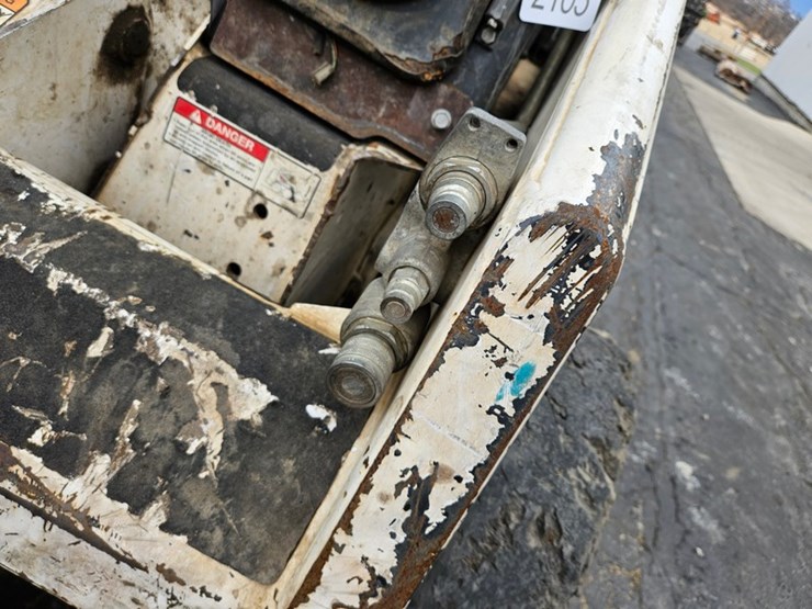bobcat-s130-image-12