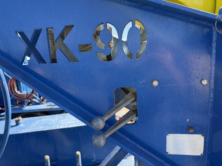 2014-caterpillar-c4.4-image-5