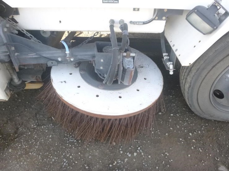 2013-global-m4-sweeper-image-9