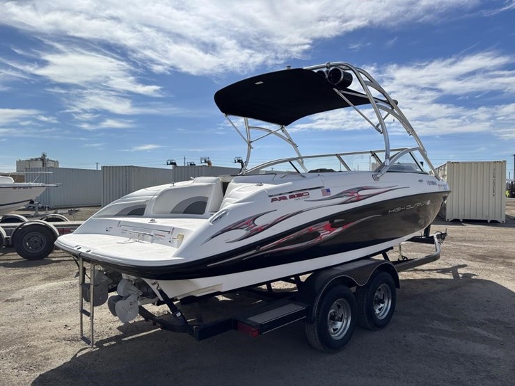 2005-unknown-trailer-image-3