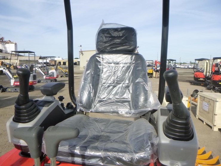 2025-tpm-20khydraulic-excavator-image-20