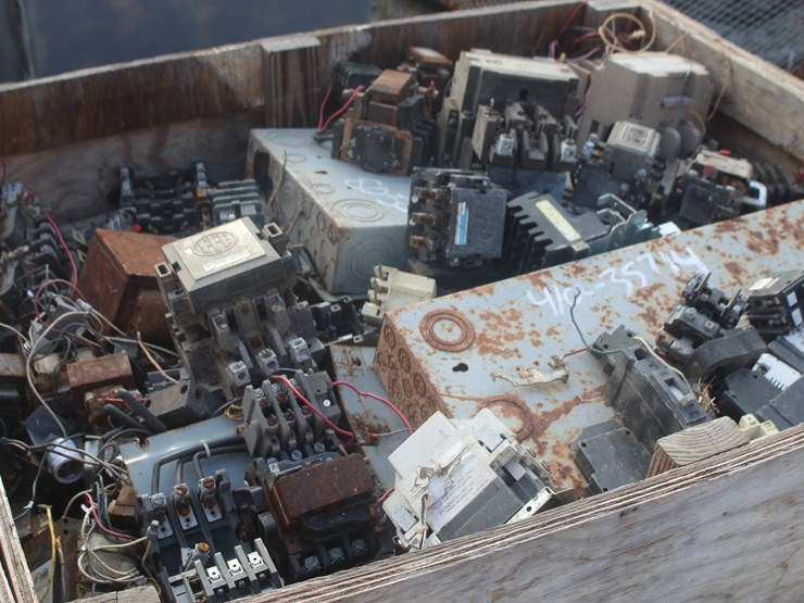 #8050-•-crate-of-breakers-and-breaker-boxes-image-2