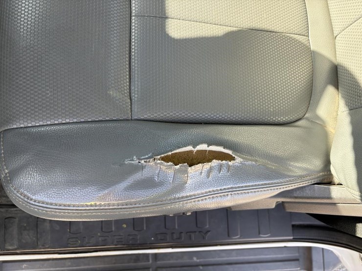 2013-ford-f250-image-16