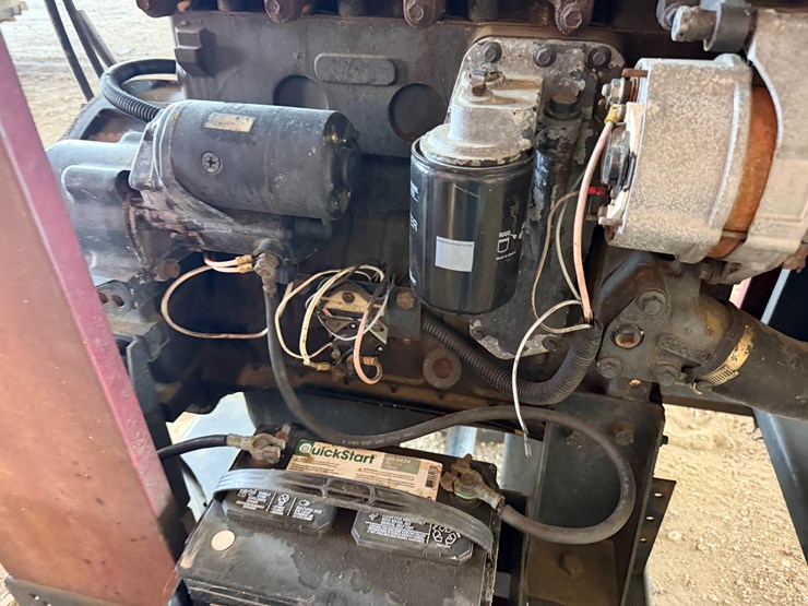 case-ih-4390-image-20