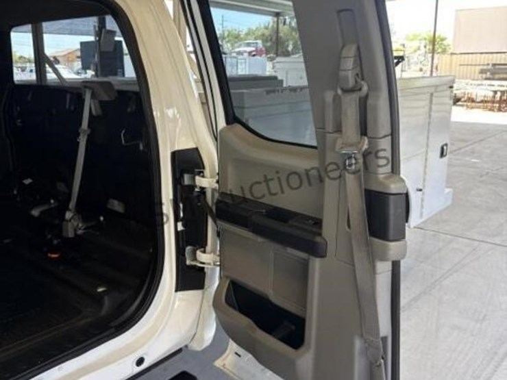 2019-ford-f250-image-25