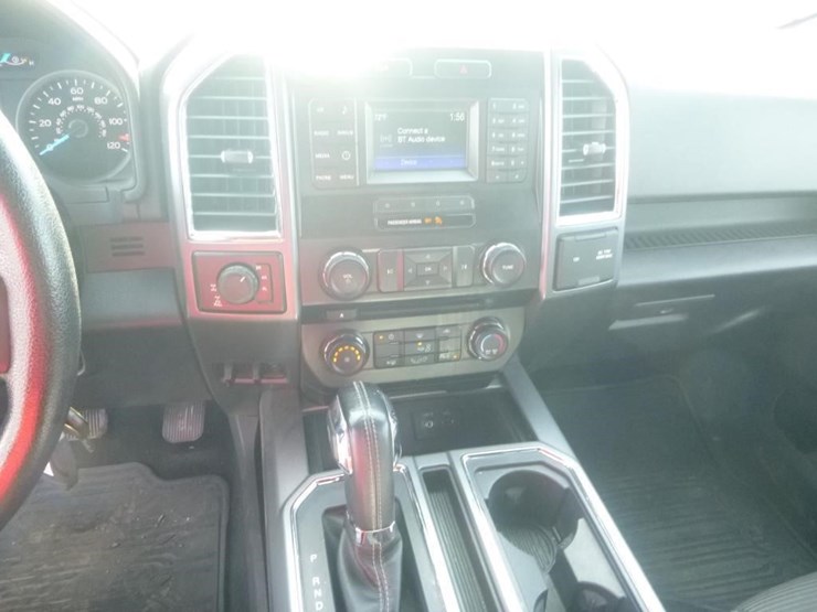 2015-ford-f150-image-10