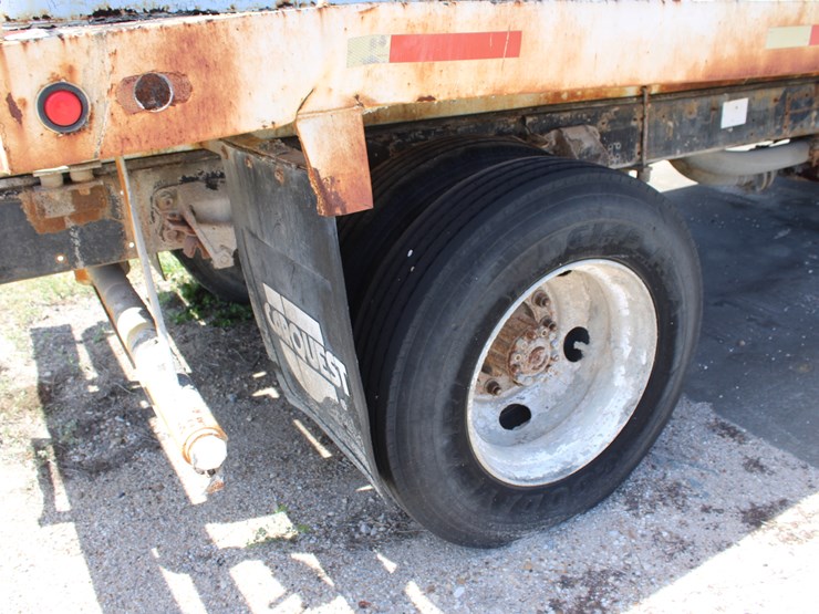 1998-ford-f700-image-8