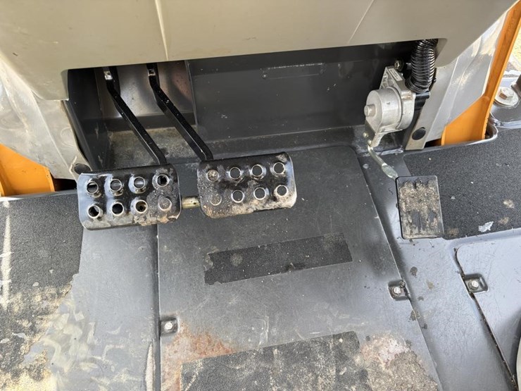 2021-case-570n-ep-image-43