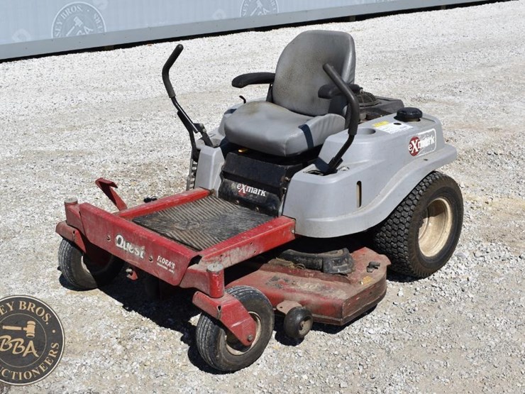 exmark-quest-42743-image-1