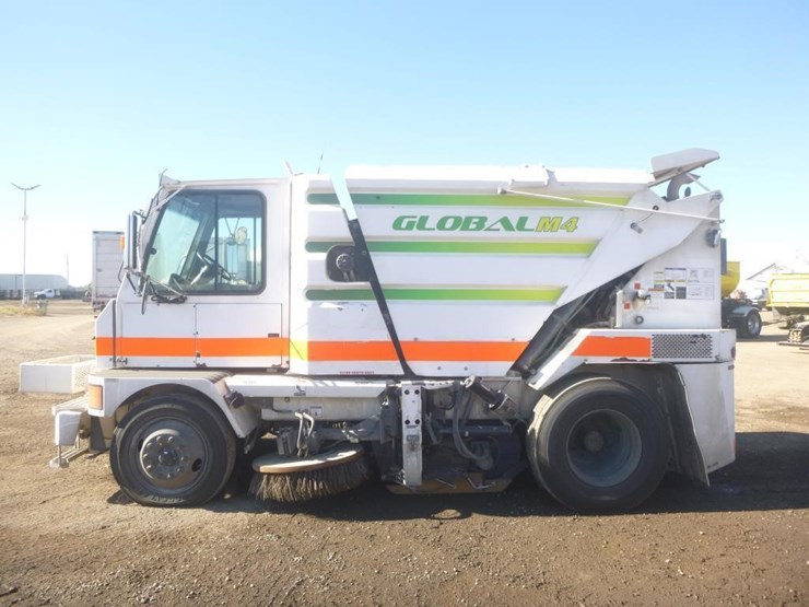 2014-global-m4-sweeper-image-6