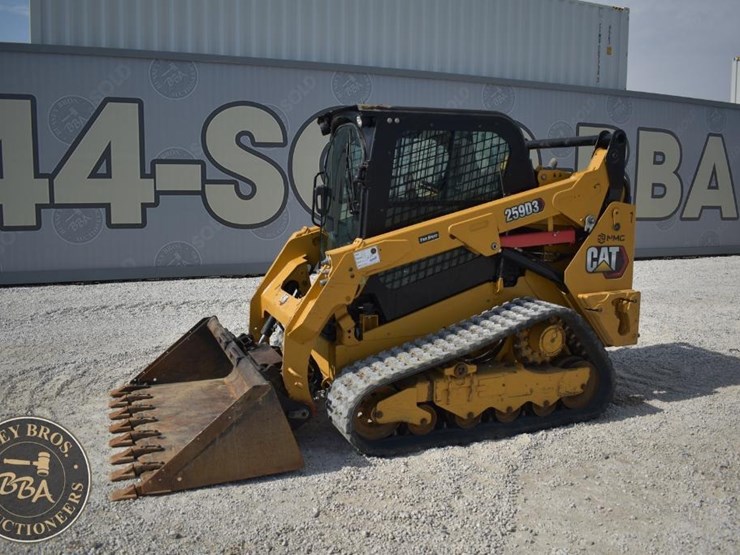2022-caterpillar-259d3-image-3